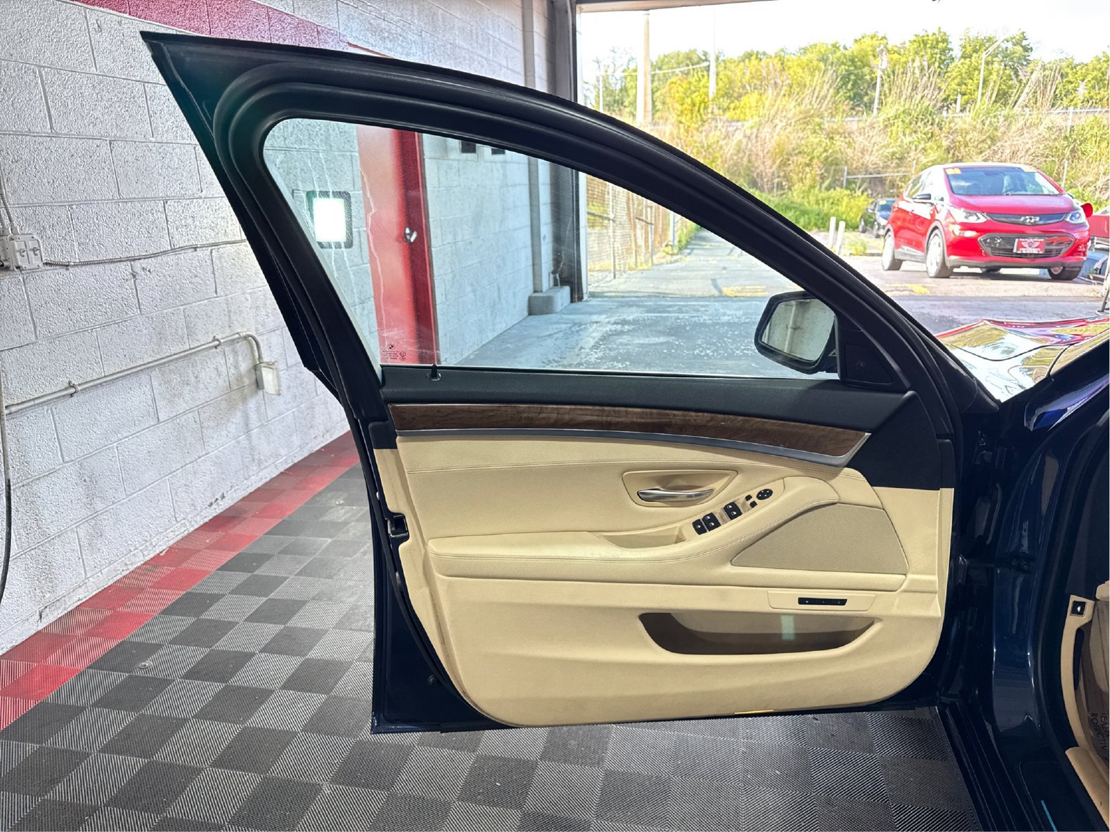 Used 2013 BMW 535i Sedan RWD image 19