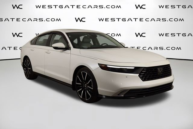 Used 2023 Honda Accord Touring image 41