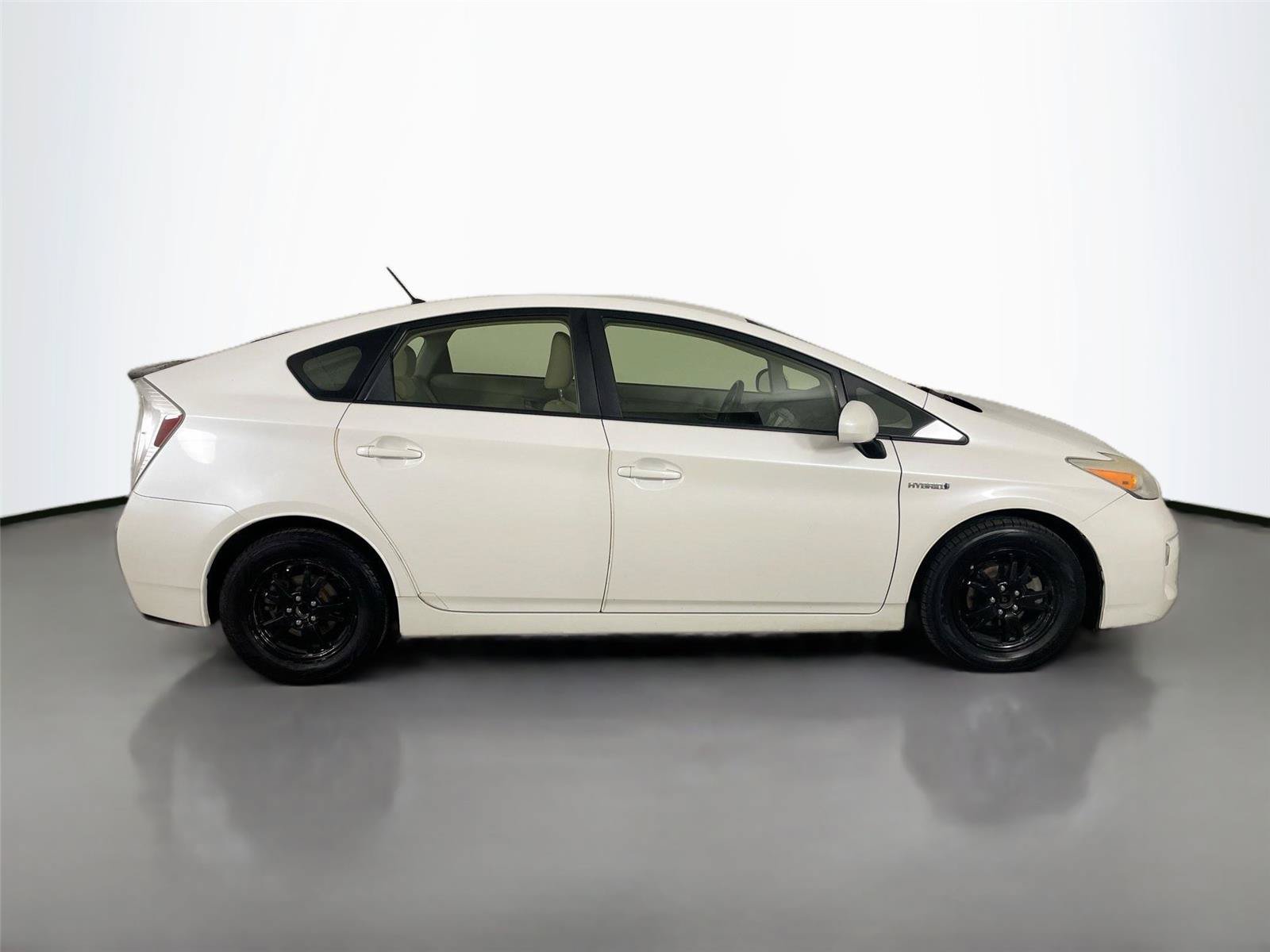 Used 2012 Toyota Prius Two FWD image 15