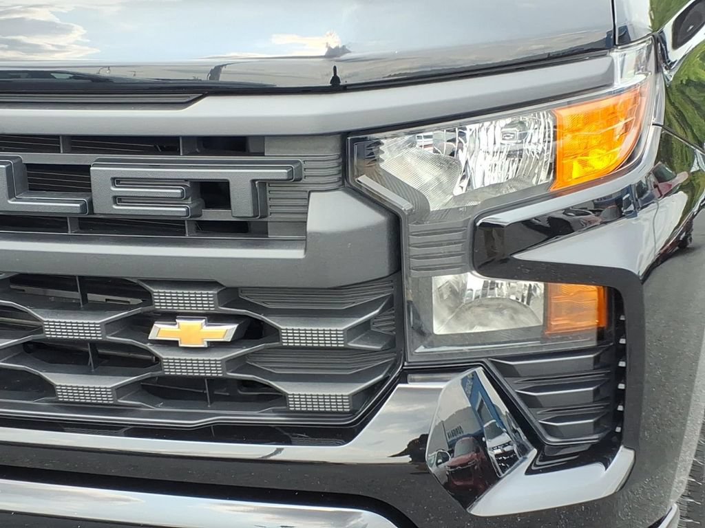 Certified 2024 Chevrolet Silverado 1500 Custom AWD/4WD image 7