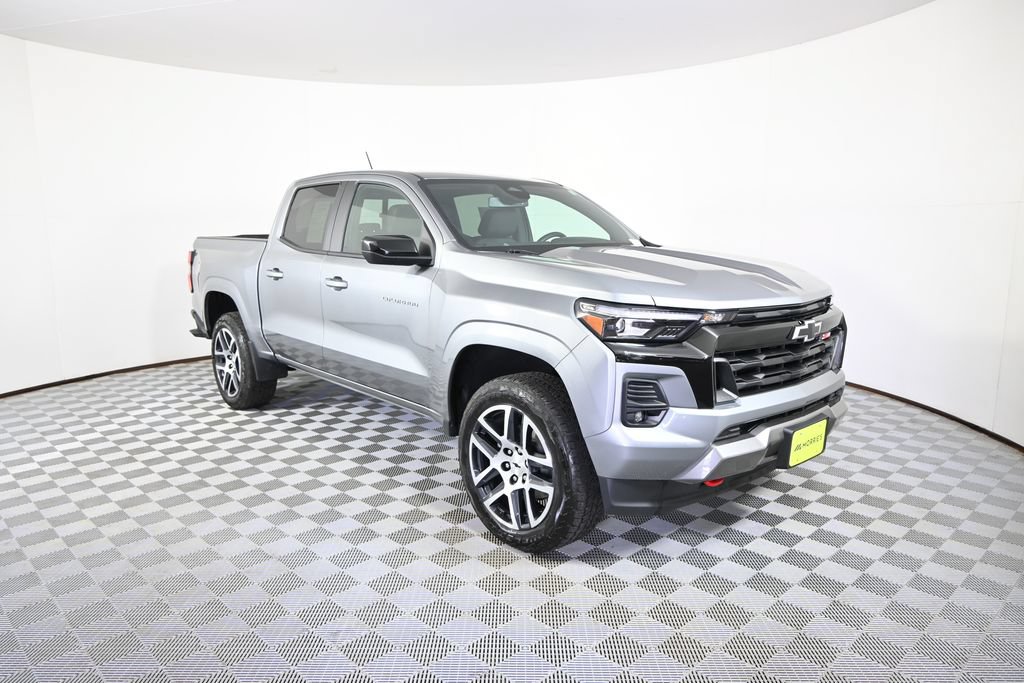 Used 2023 Chevrolet Colorado Z71 w/ Z71 Convenience Package 2 AWD/4WD image 10