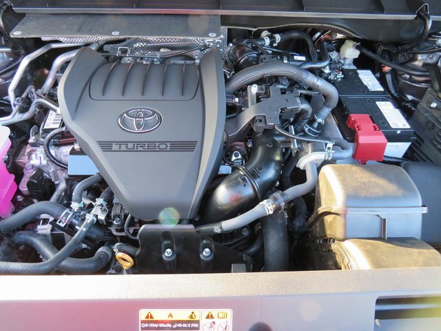 New 2025 Toyota Highlander XLE image 43