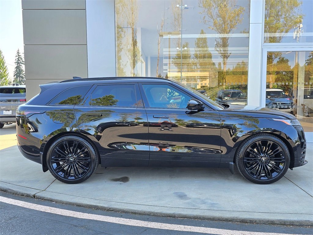 New 2026 Land Rover Range Rover Velar Dynamic SE image 7