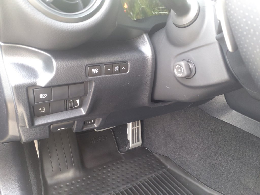 Used 2024 Lexus IS 350 F Sport w/ Navigation Package RWD image 23