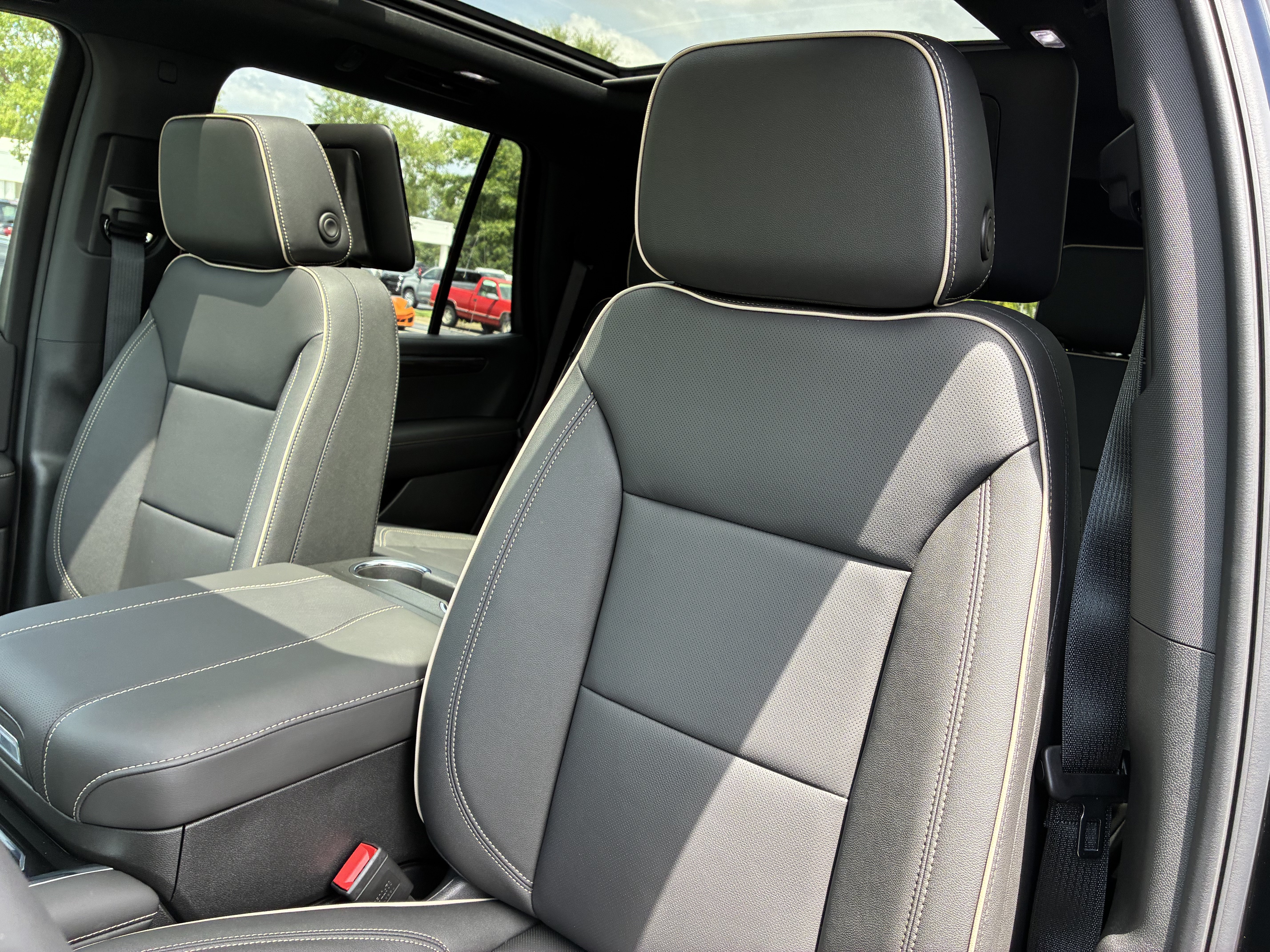 New 2026 Chevrolet Tahoe Premier RWD image 23