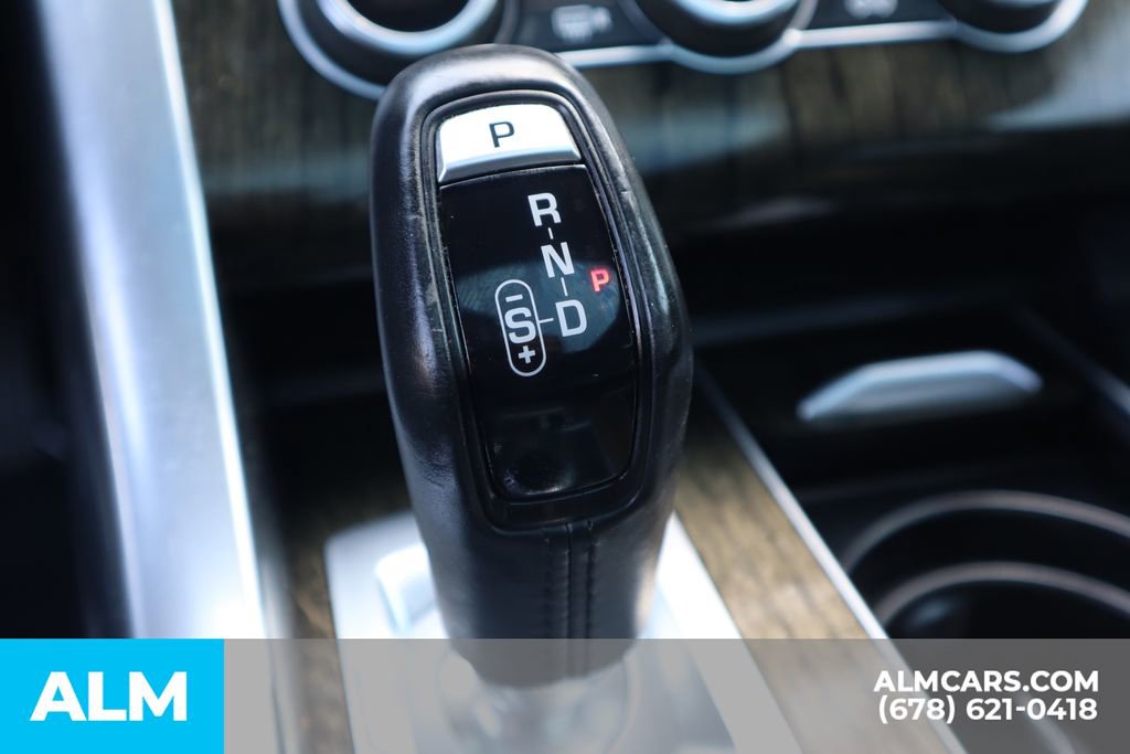 Used 2016 Land Rover Range Rover Sport SE image 32