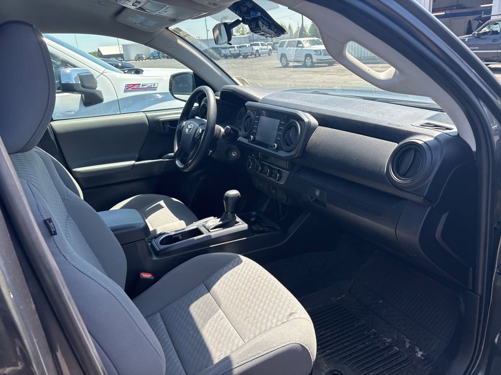 Used 2023 Toyota Tacoma SR AWD/4WD image 6