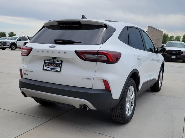 Certified 2025 Ford Escape Active AWD/4WD image 3