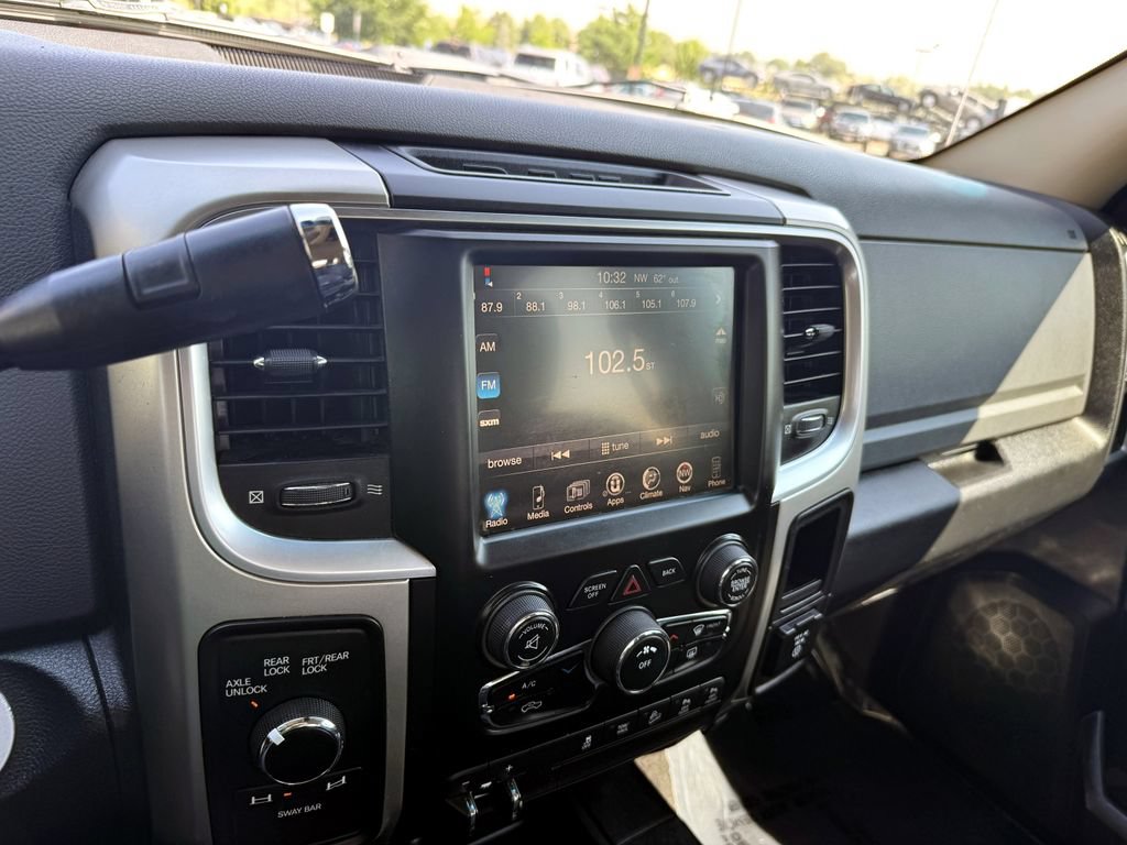 Used 2016 RAM 2500 Power Wagon w/ Luxury Group AWD/4WD image 21