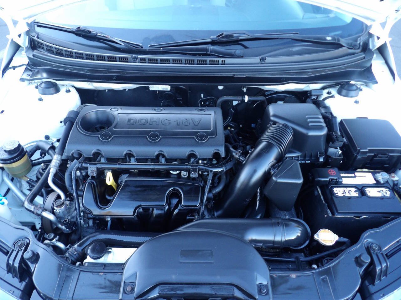 Used 2012 Kia Forte LX FWD image 12