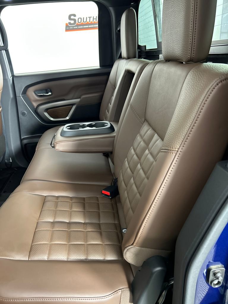 Used 2024 Nissan Titan Platinum Reserve w/ Moonroof Package AWD/4WD image 19