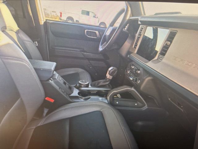 Used 2024 Ford Bronco Outer Banks image 7
