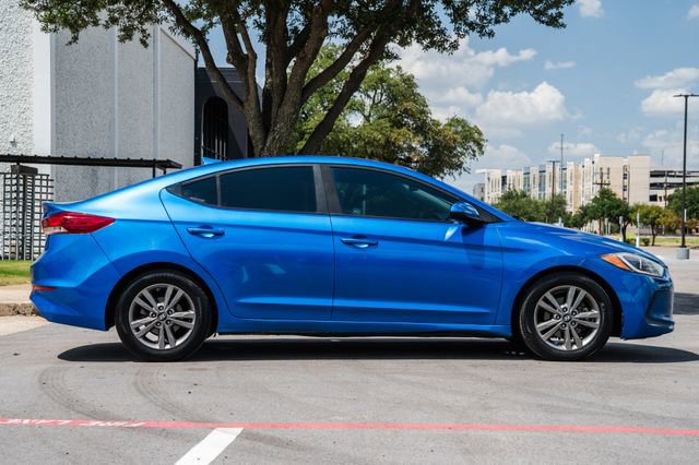 Used 2018 Hyundai Elantra SEL image 10