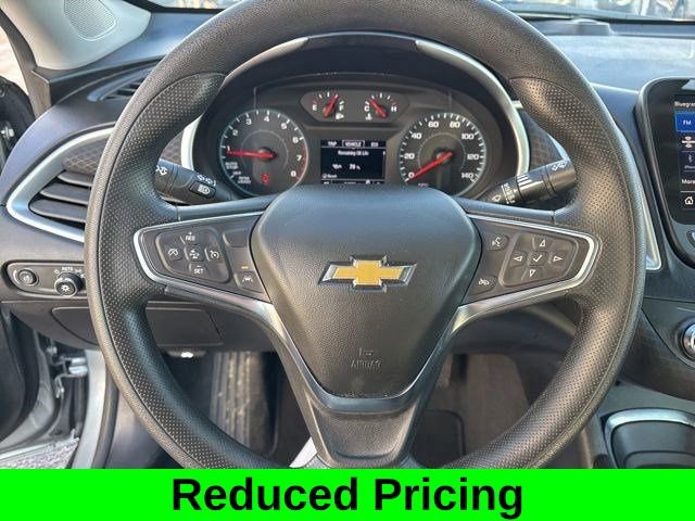 Used 2024 Chevrolet Malibu LT FWD image 16