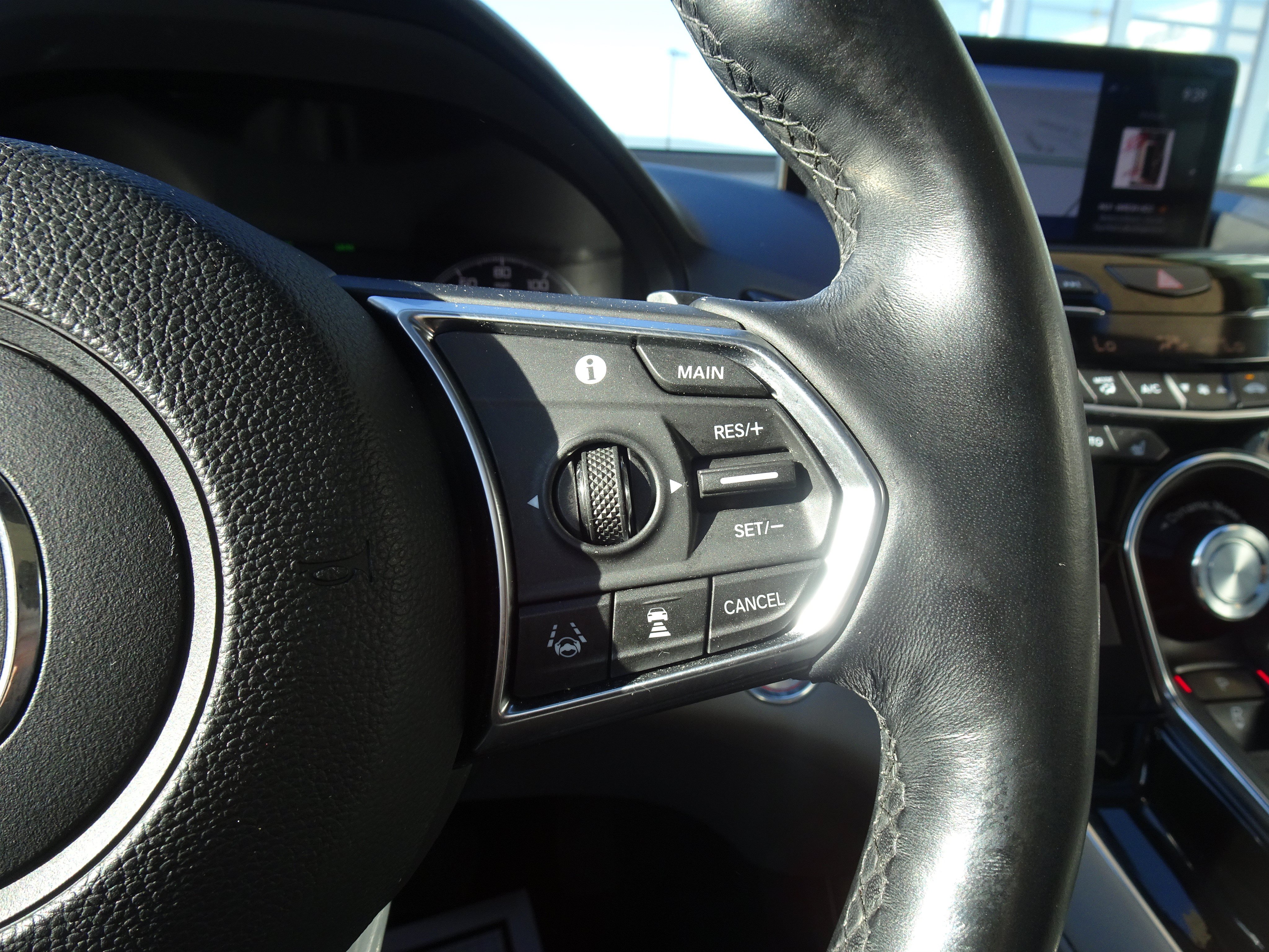 Used 2019 Acura RDX w/ Advance Package AWD/4WD image 22