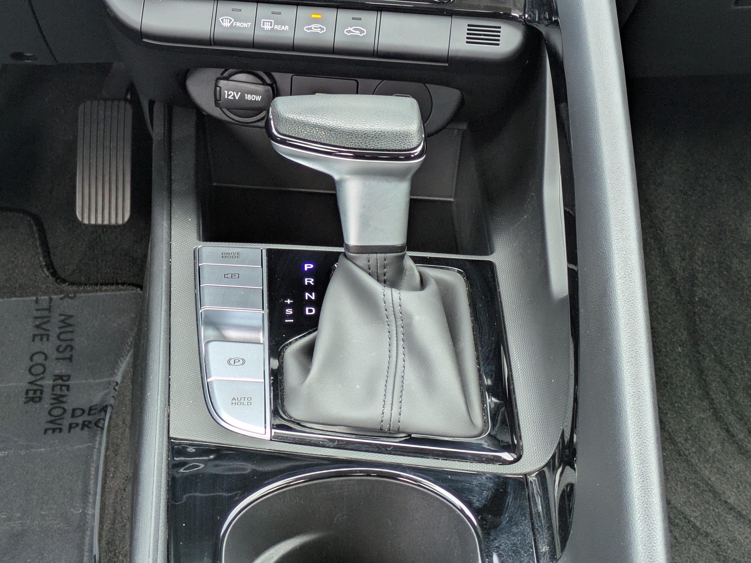 Certified 2024 Hyundai Elantra Blue FWD image 17
