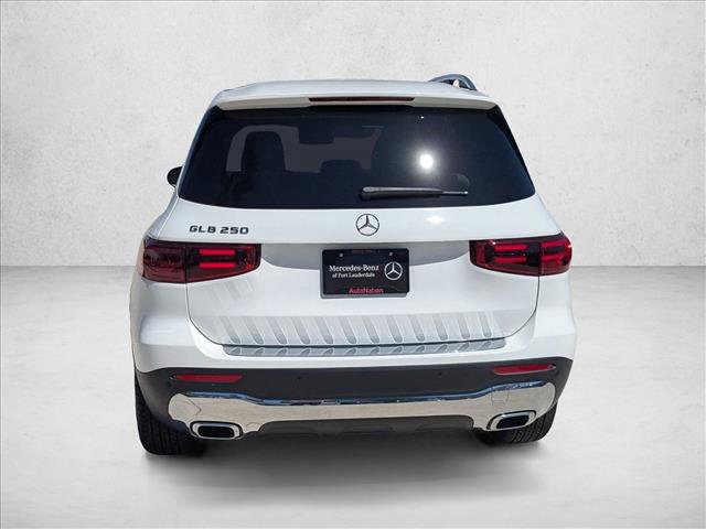 Used 2025 Mercedes-Benz GLB 250 GLB 250 image 7