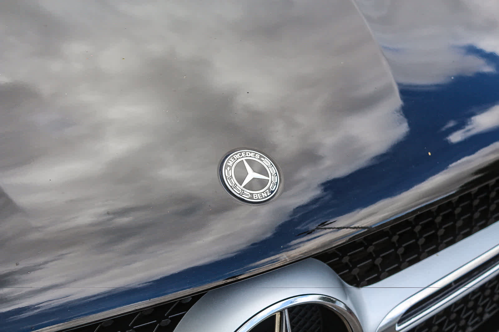 Used 2019 Mercedes-Benz GLC 300 4MATIC Coupe image 12