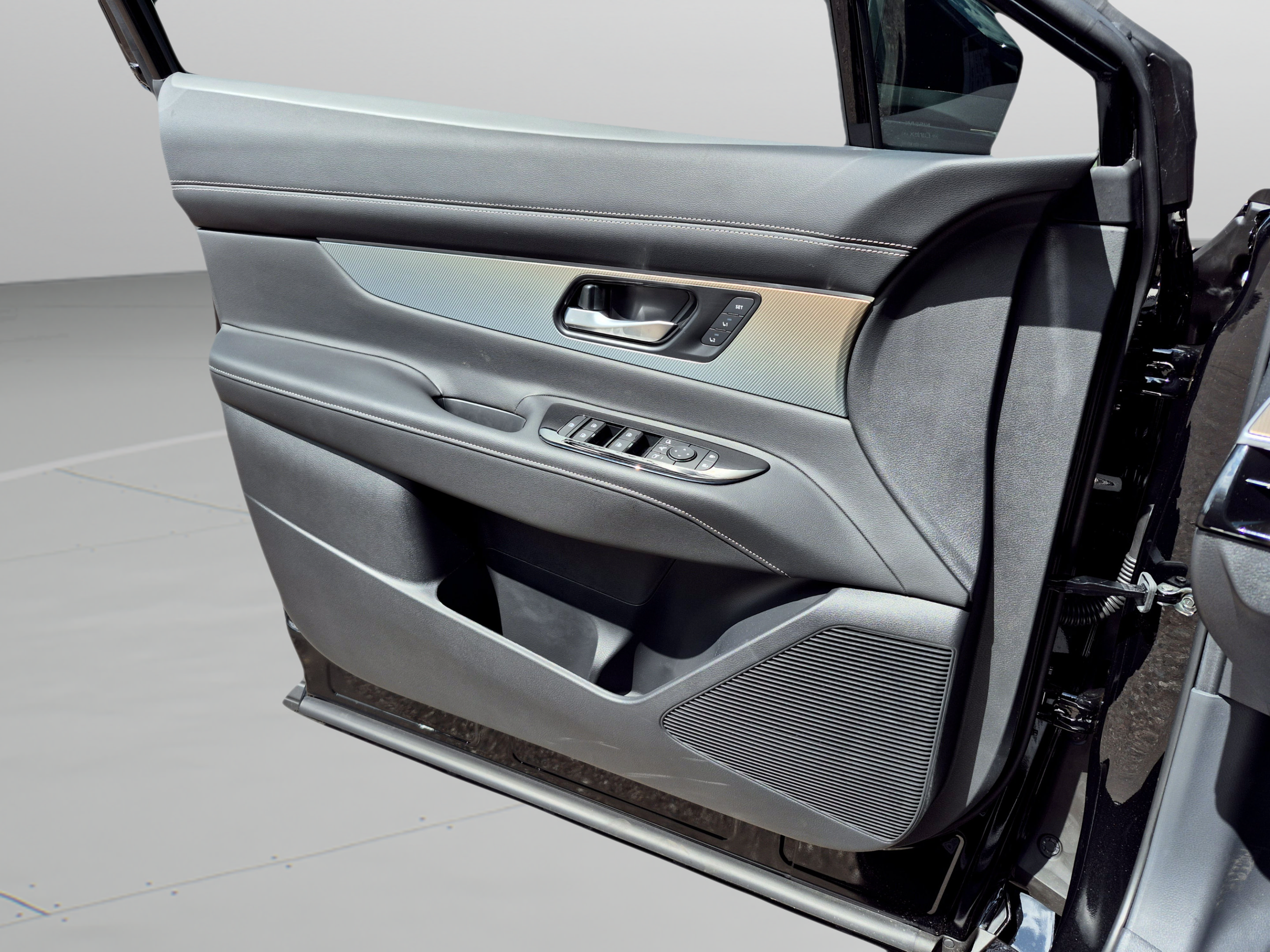New 2026 Nissan Murano Platinum w/ Cargo Package AWD/4WD image 24