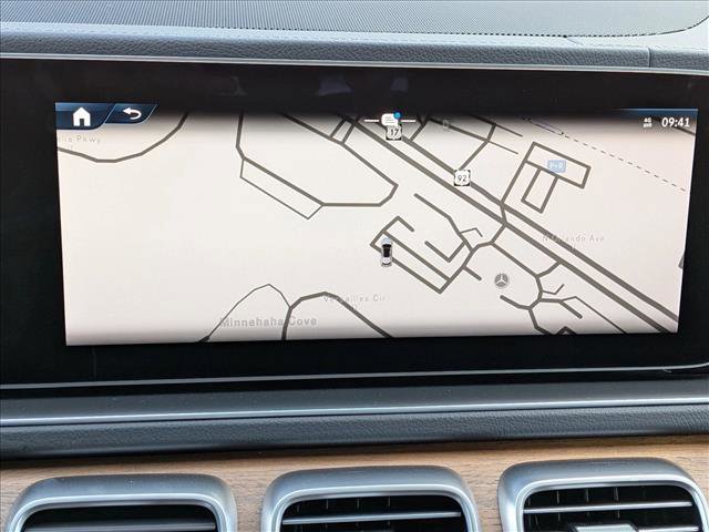 New 2026 Mercedes-Benz GLS 580 4MATIC image 11