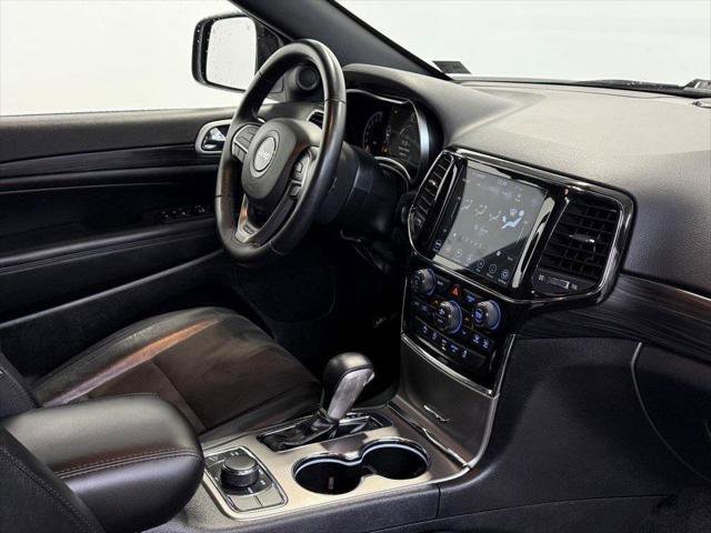 Certified 2022 Jeep Grand Cherokee Laredo X image 12