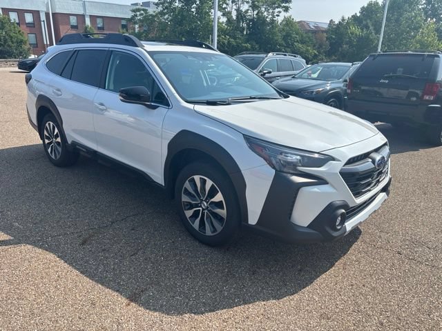 Used 2024 Subaru Outback Limited AWD/4WD image 2