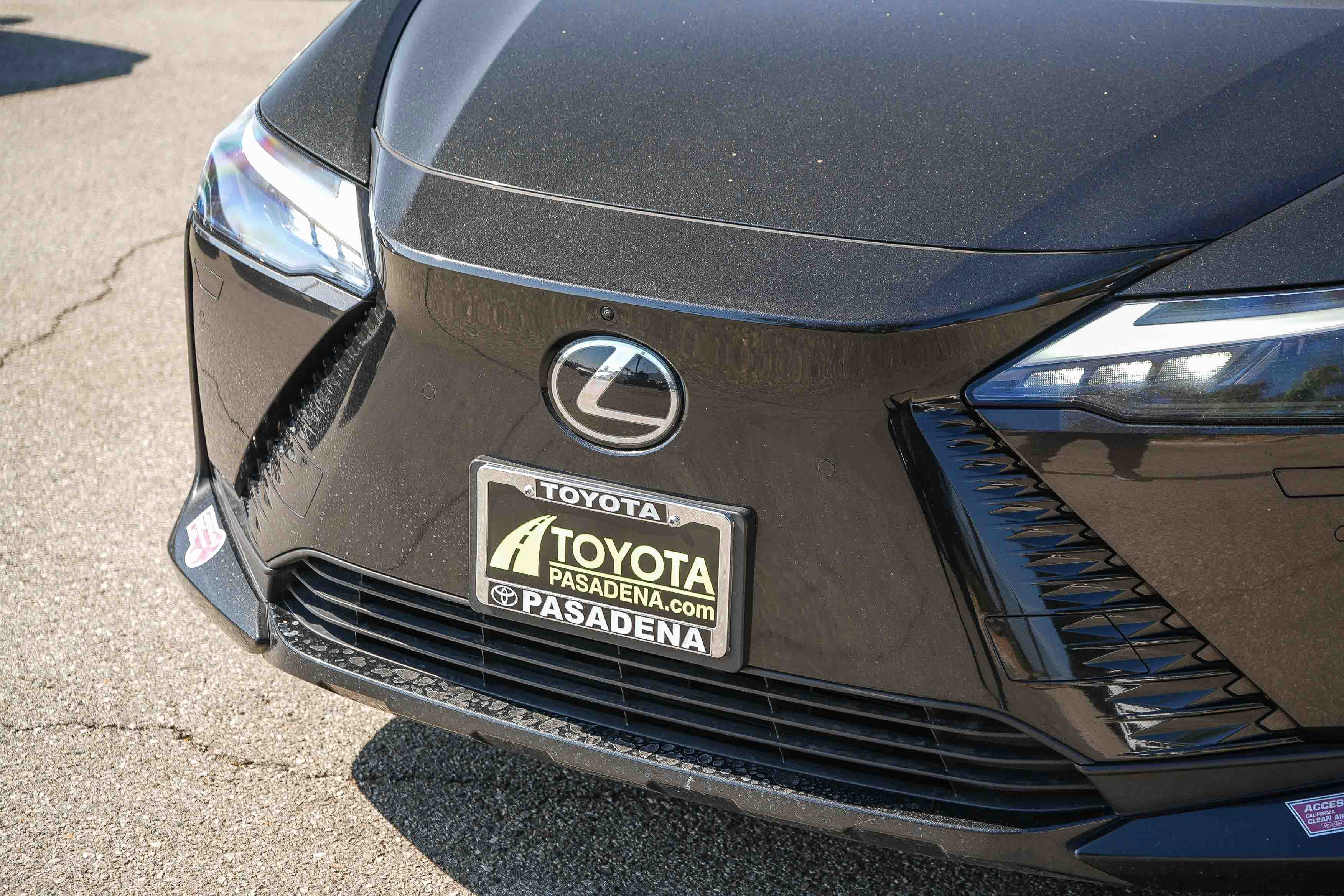 Used 2024 Lexus RZ 300e Premium w/ Technology Package FWD image 5