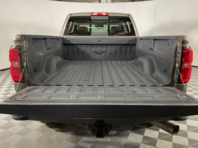 Used 2015 Chevrolet Silverado 2500 High Country w/ Duramax Plus Package AWD/4WD image 39