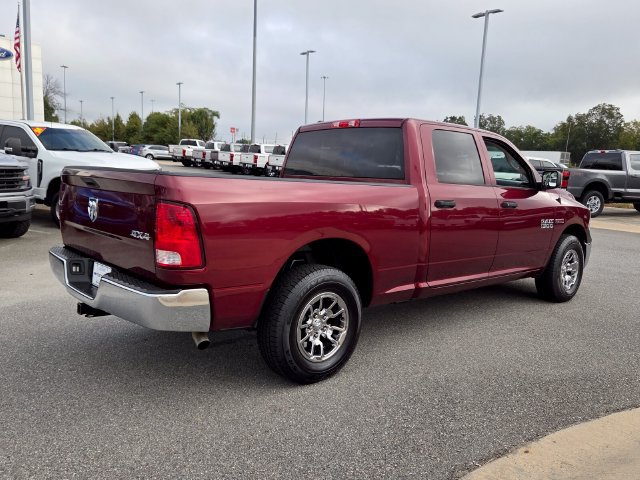 Used 2018 RAM 1500 Tradesman w/ Chrome Appearance Group AWD/4WD image 12