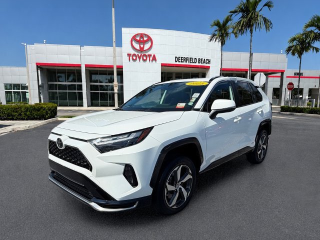 Certified 2025 Toyota RAV4 SE w/ Weather & Moonroof Package AWD/4WD image 3