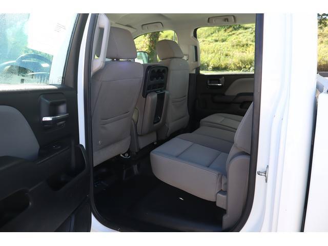 Used 2016 Chevrolet Silverado 3500 W/T w/ Snow Plow Prep Package AWD/4WD image 8