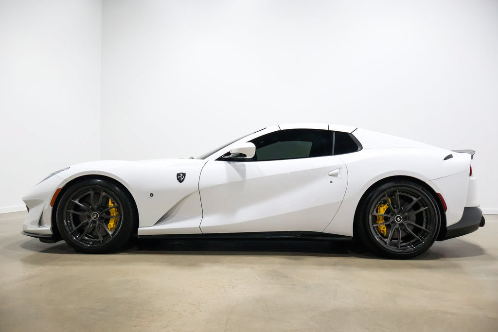 Used 2022 Ferrari 812 GTS RWD image 23