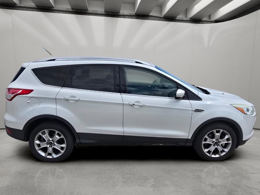 Used 2015 Ford Escape Titanium AWD/4WD image 6