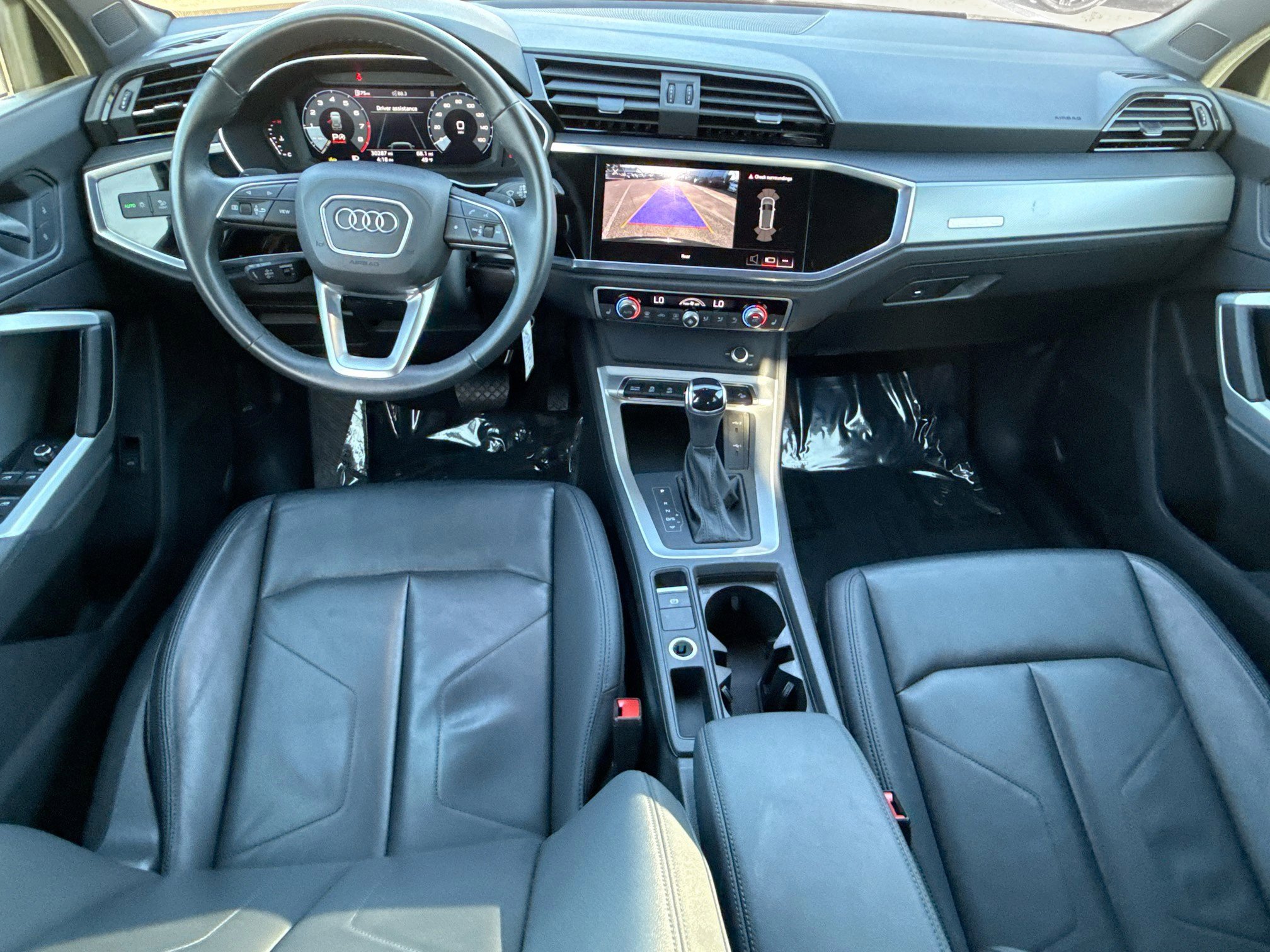 Certified 2025 Audi Q3 2.0T Premium image 15