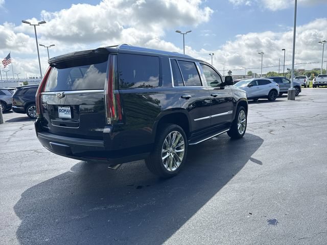 Used 2019 Cadillac Escalade Luxury AWD/4WD image 5