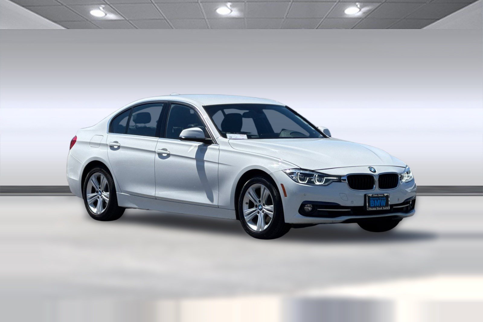 Used 2018 BMW 330i Sedan RWD image 6