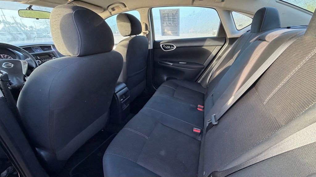 Used 2015 Nissan Sentra S image 21