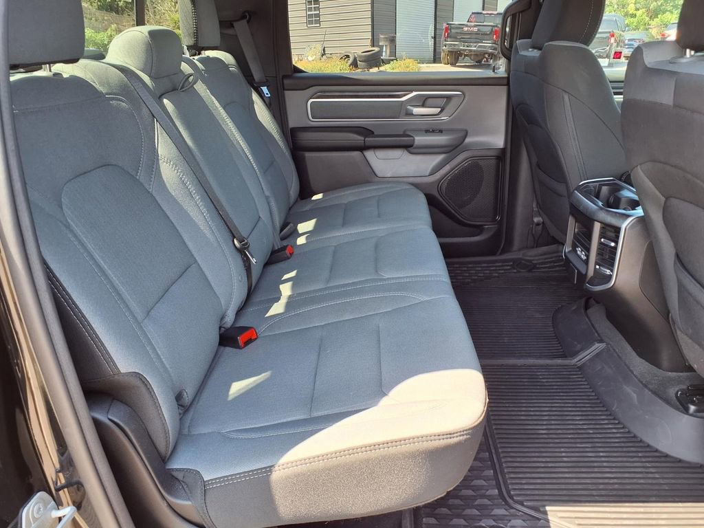 Used 2023 RAM 1500 Big Horn AWD/4WD image 15