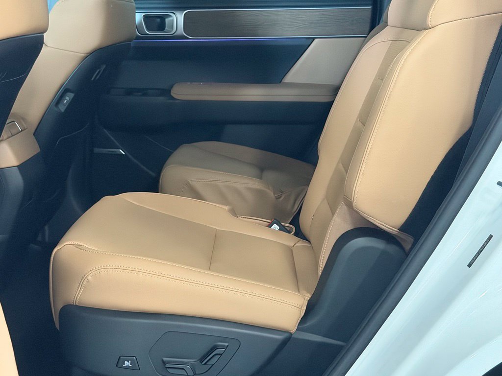 New 2027 Hyundai Santa Fe Limited AWD/4WD image 22