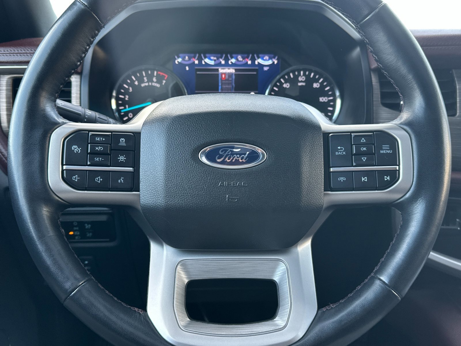 Used 2024 Ford Expedition Max Limited image 25