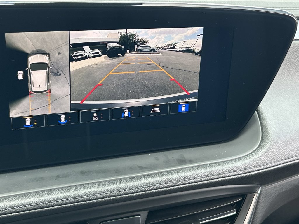 Used 2024 Buick Encore GX Preferred w/ Comfort Package FWD image 15