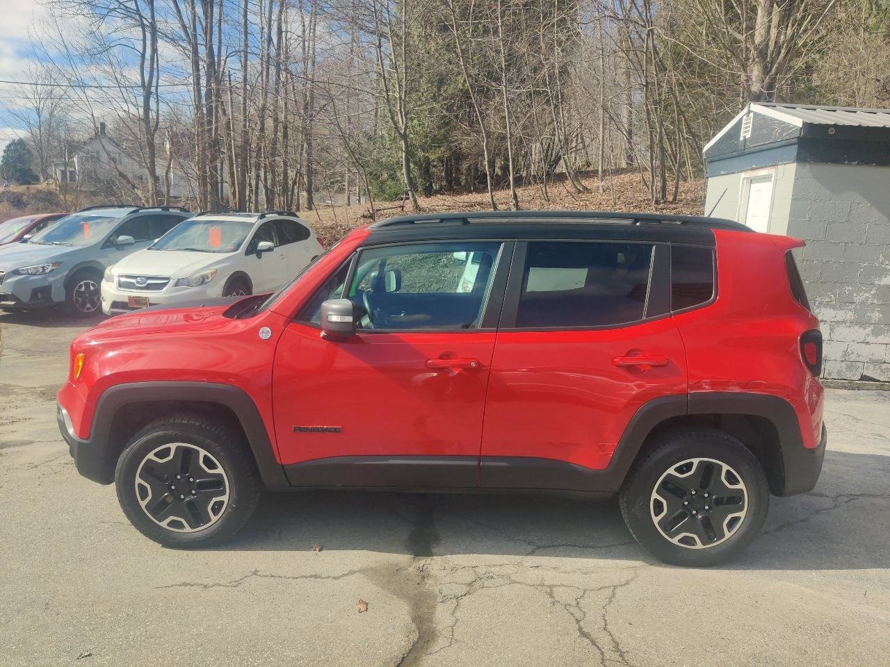 Used 2017 Jeep Renegade Trailhawk w/ Popular Equipment Group image 3