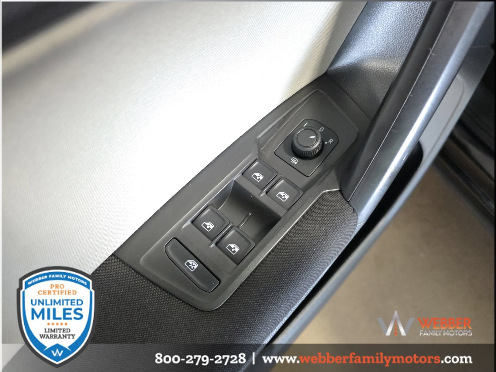 Used 2021 Volkswagen Tiguan S AWD/4WD image 13