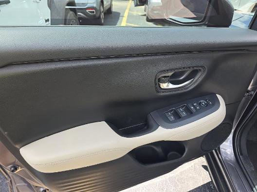 Used 2024 Honda HR-V LX image 7