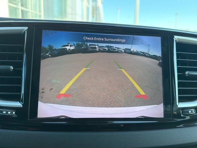 Used 2023 Chrysler Pacifica Touring-L FWD image 25