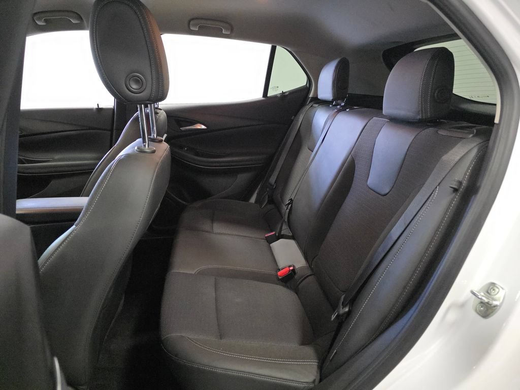 Used 2021 Buick Encore GX Preferred w/ Cold Weather Comfort Package FWD image 10
