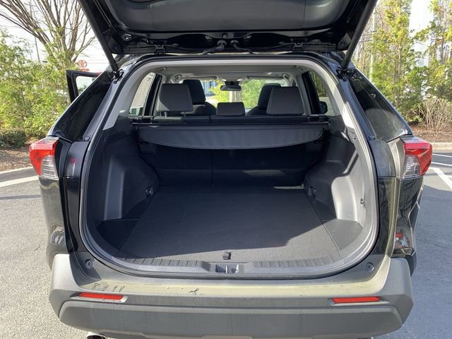 Used 2025 Toyota RAV4 XLE w/ Convenience Package image 33
