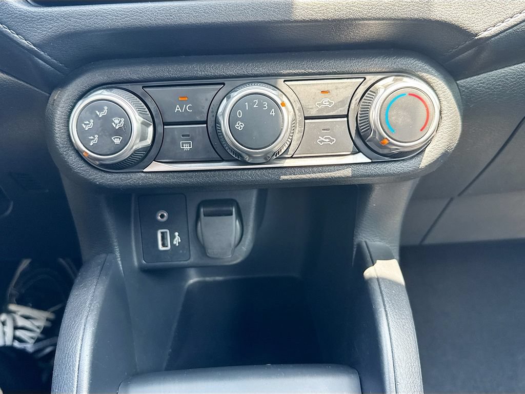 Certified 2024 Nissan Versa S w/ Trunk Package FWD image 17