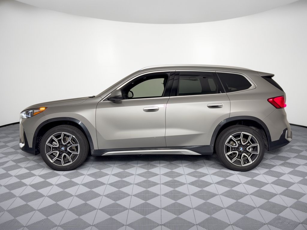 New 2027 BMW X1 xDrive28i AWD/4WD image 2