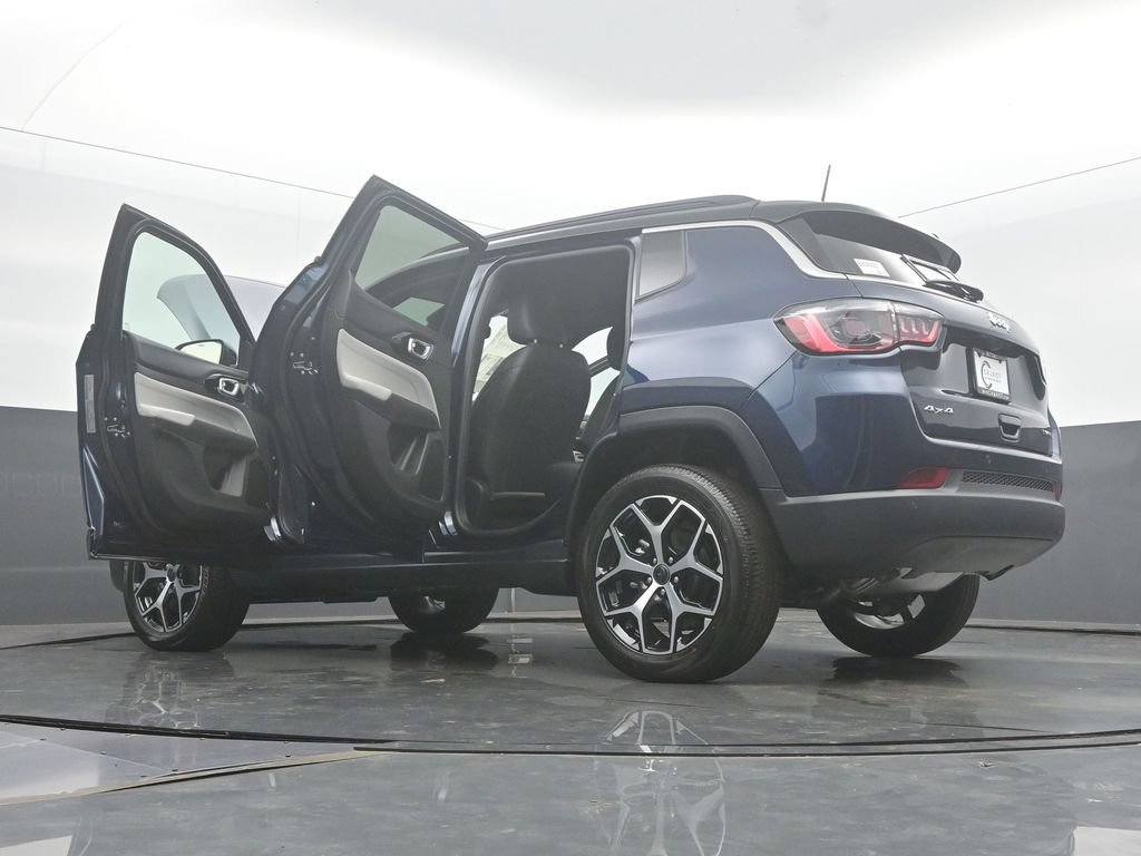 New 2026 Jeep Compass Limited AWD/4WD image 59